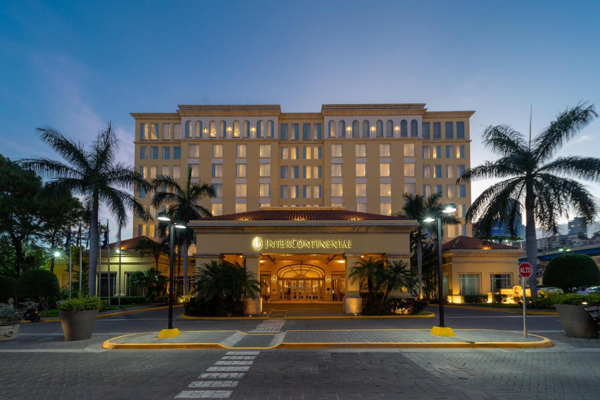 Intercontinental Tegucigalpa At Multiplaza Mall By Ihg Εξωτερικό φωτογραφία