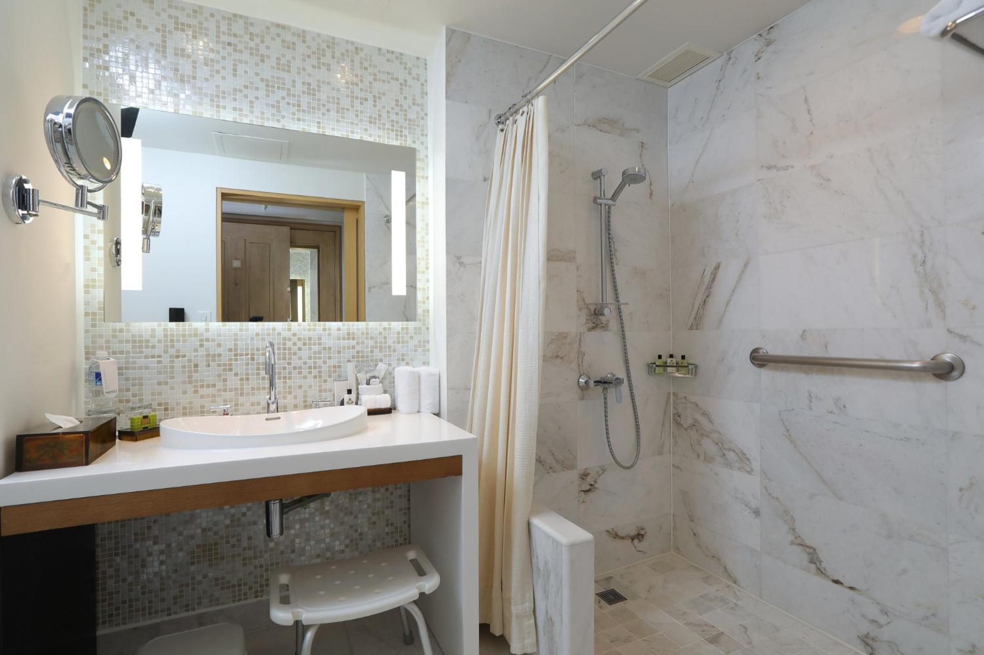 Intercontinental Tegucigalpa At Multiplaza Mall By Ihg Εξωτερικό φωτογραφία